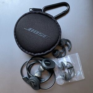 BOSE SoundSport Wireless Headphones, Black
